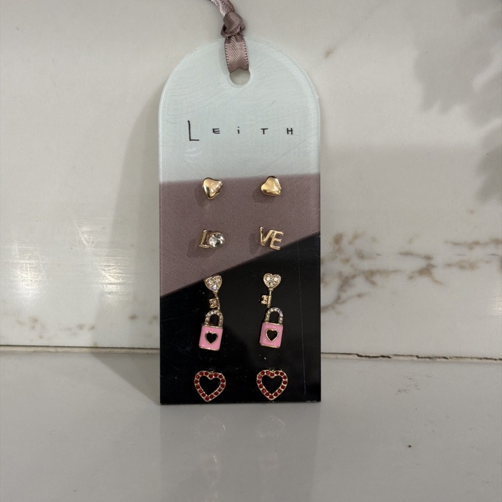 Leith Love Heart Stud Earrings - Set of 5